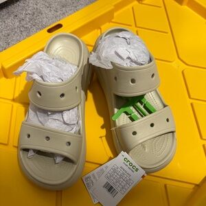 Crocs crush sandal